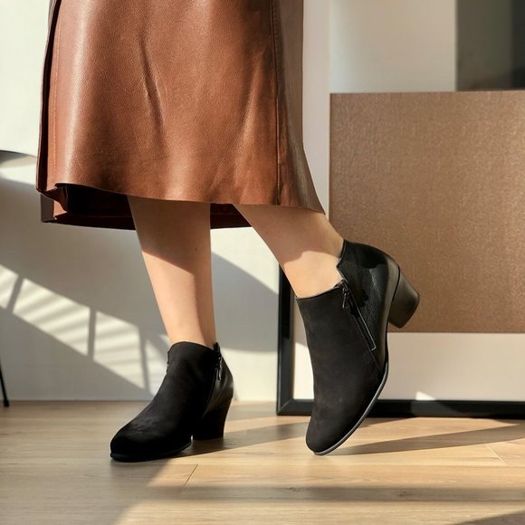 ARCHE MUSHKA BOOTIE IN NOIR BLACK ZIP CUSHIONED WATER RESISTANT‎ SUEDE LEATHER - Picture 2 of 2